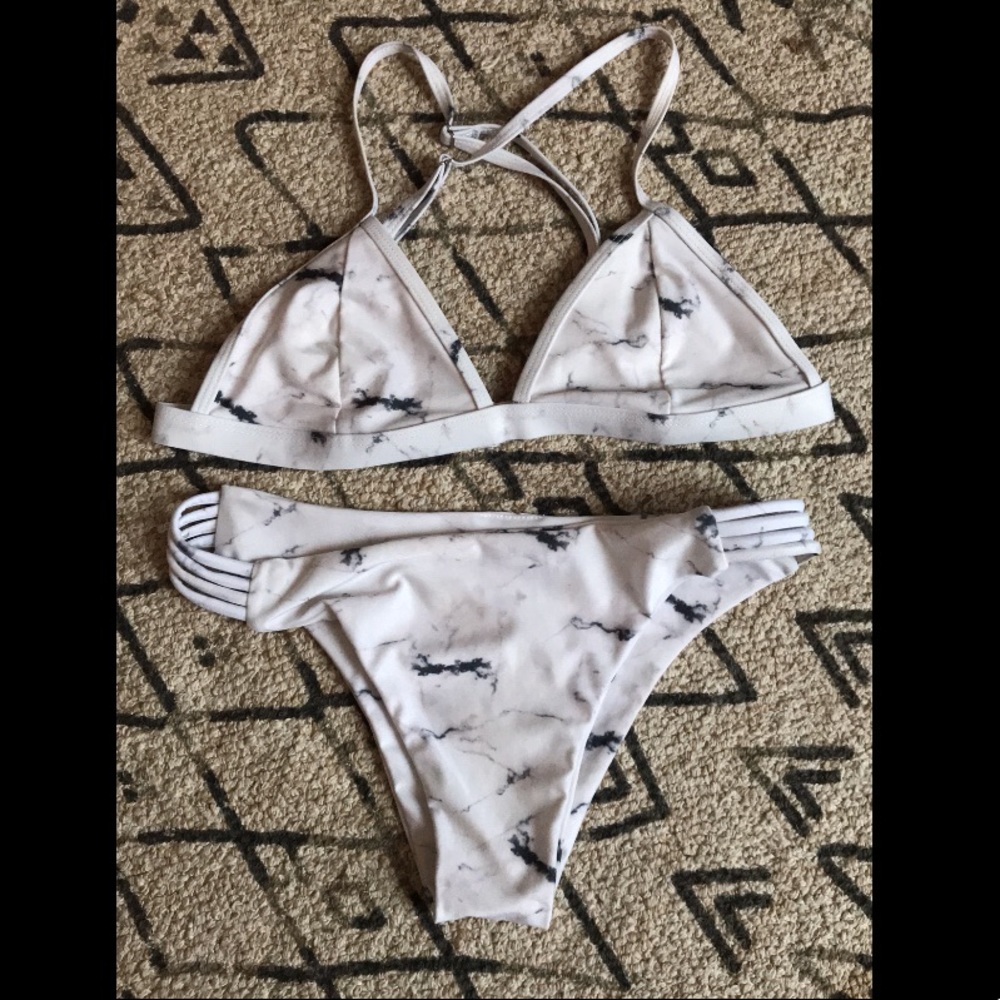 White and grey marble bikini